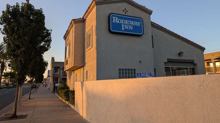 Rodeway Inn South Gate Exterior