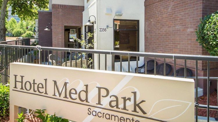 Hotel Med Park, an Ascend Hotel Exterior