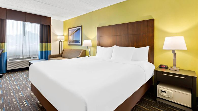 <b>Comfort Inn Chula Vista San Diego South Room</b>. Images powered by <a href="https://iceportal.shijigroup.com/" title="IcePortal" target="_blank">IcePortal</a>.