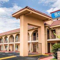 Rodeway Inn and Suites Bellflower
