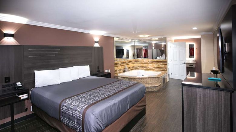<b>Rodeway Inn and Suites Bellflower Room</b>. Images powered by <a href="https://iceportal.shijigroup.com/" title="IcePortal" target="_blank">IcePortal</a>.