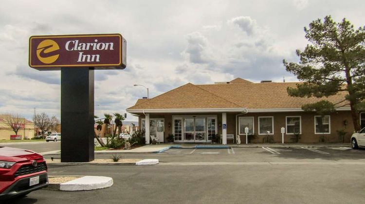 Clarion Inn Near China Lake Naval Station Exterior