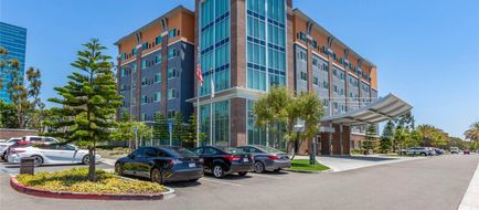 Cambria Hotel LAX Exterior