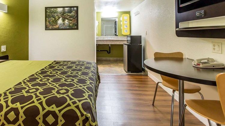 Rodeway Inn Hanford Room