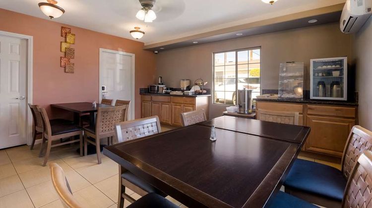 Rodeway Inn & Suites Restaurant
