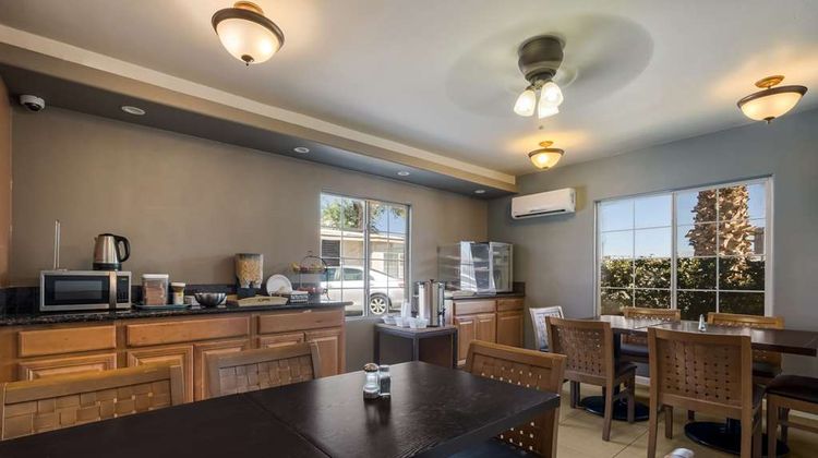 Rodeway Inn & Suites Restaurant