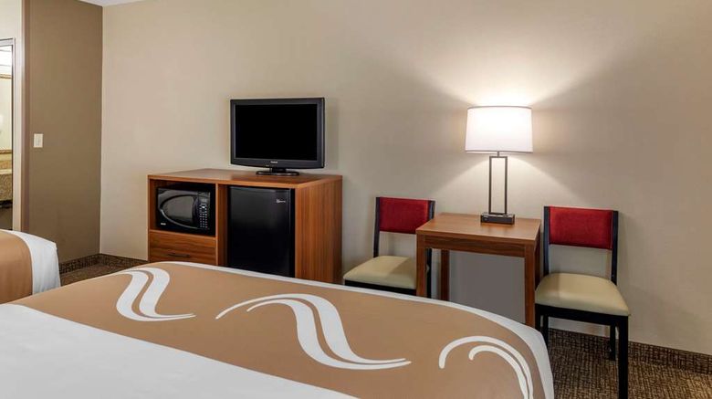 <b>Quality Inn Placentia Anaheim Room</b>. Images powered by <a href="https://iceportal.shijigroup.com/" title="IcePortal" target="_blank">IcePortal</a>.