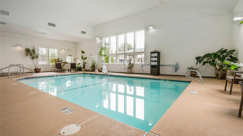 <b>Comfort Inn Arcata Pool</b>. Images powered by <a href="https://iceportal.shijigroup.com/" title="IcePortal" target="_blank">IcePortal</a>.