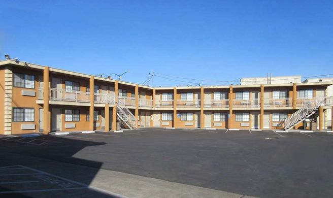 Rodeway Inn San Pablo Hilltop Exterior