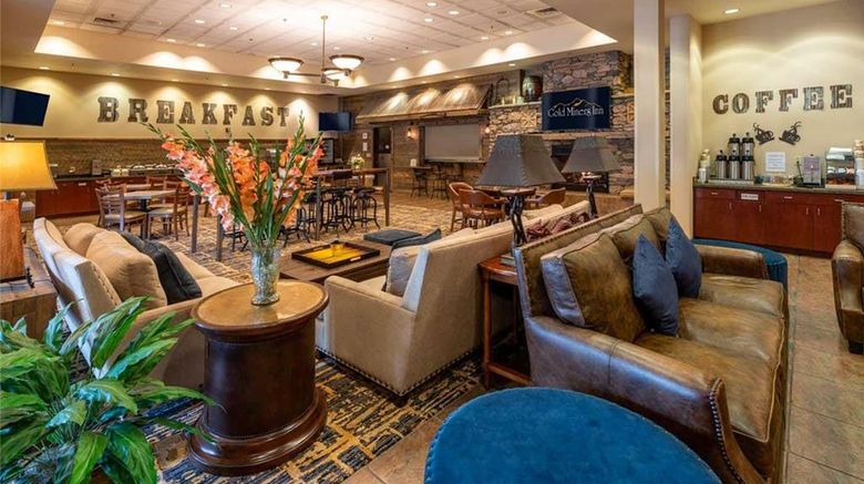 <b>Gold Miners Inn, an Ascend Hotel Coll Lobby</b>. Images powered by <a href="https://iceportal.shijigroup.com/" title="IcePortal" target="_blank">IcePortal</a>.