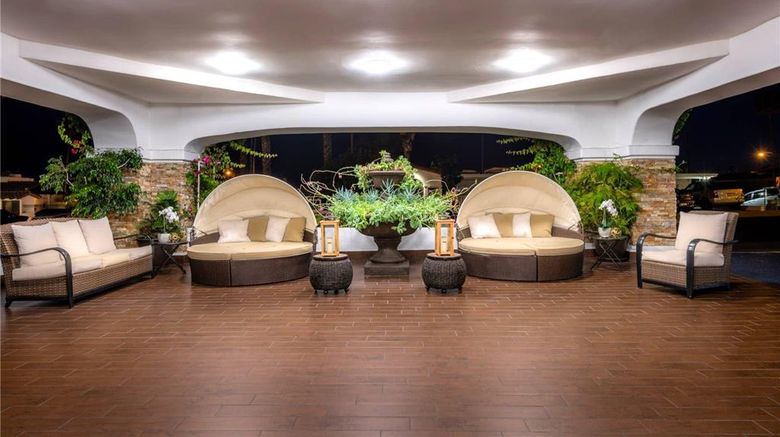 <b>The Volare, an Ascend Hotel Coll Member Pool</b>. Images powered by <a href="https://iceportal.shijigroup.com/" title="IcePortal" target="_blank">IcePortal</a>.