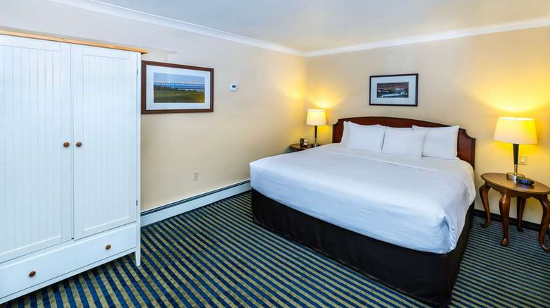 <b>Quality Inn Garden of the Gulf Suite</b>. Images powered by <a href="https://iceportal.shijigroup.com/" title="IcePortal" target="_blank">IcePortal</a>.