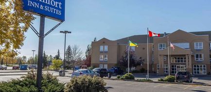 Comfort Inn and Suites Moose Jaw Exterior