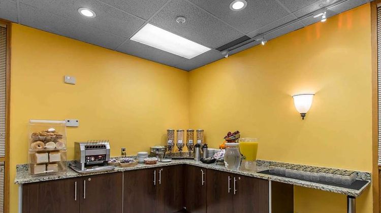 Quality Inn Bay Front Restaurant