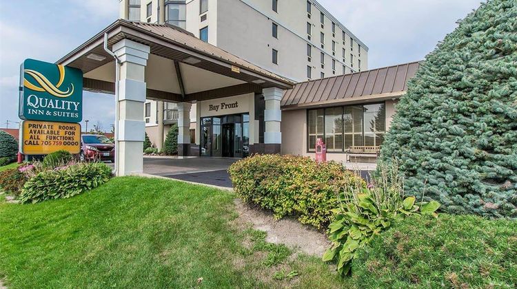 Quality Inn Bay Front Exterior
