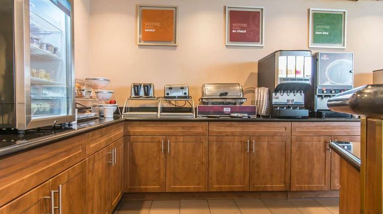 Comfort Suites Montreal Restaurant