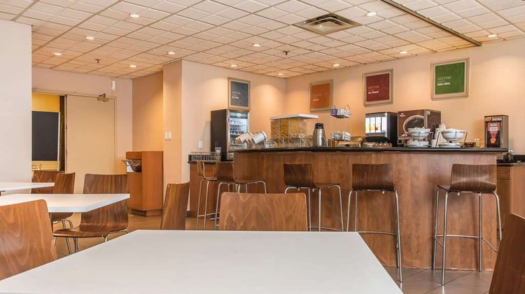 Comfort Suites Montreal Restaurant