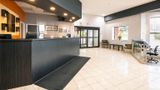 Comfort Hotel & Suites Peterborough Lobby
