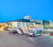 Quality Hotel Dorval Aeroport Exterior