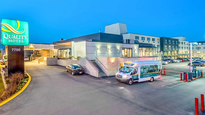 <b>Quality Hotel Dorval Aeroport Exterior</b>. Images powered by <a href="https://iceportal.shijigroup.com/" title="IcePortal" target="_blank">IcePortal</a>.