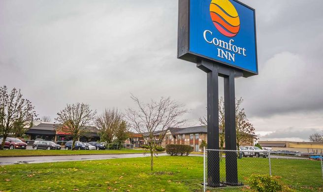Comfort Inn Chilliwack Exterior