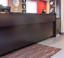 Comfort Inn Winnipeg Airport Lobby