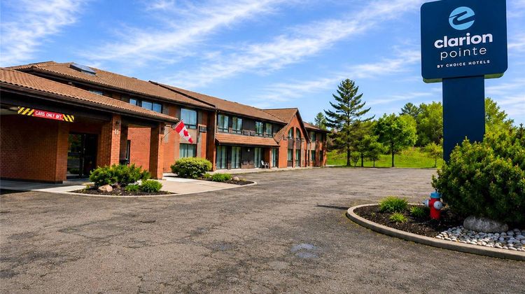 Clarion Pointe Exterior