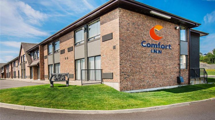 Comfort Inn Edmundston Exterior