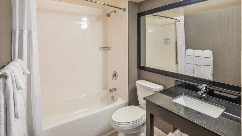 <b>Comfort Inn Moncton East Room</b>. Images powered by <a href="https://iceportal.shijigroup.com/" title="IcePortal" target="_blank">IcePortal</a>.