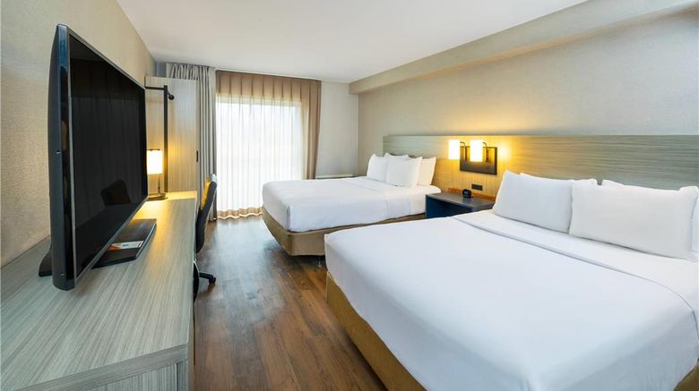 <b>Comfort Inn Amherst Room</b>. Images powered by <a href="https://iceportal.shijigroup.com/" title="IcePortal" target="_blank">IcePortal</a>.