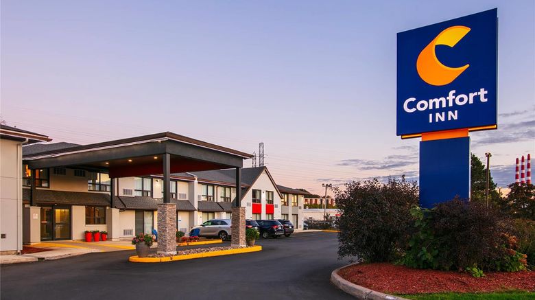 <b>Comfort Inn Dartmouth Exterior</b>. Images powered by <a href="https://iceportal.shijigroup.com/" title="IcePortal" target="_blank">IcePortal</a>.
