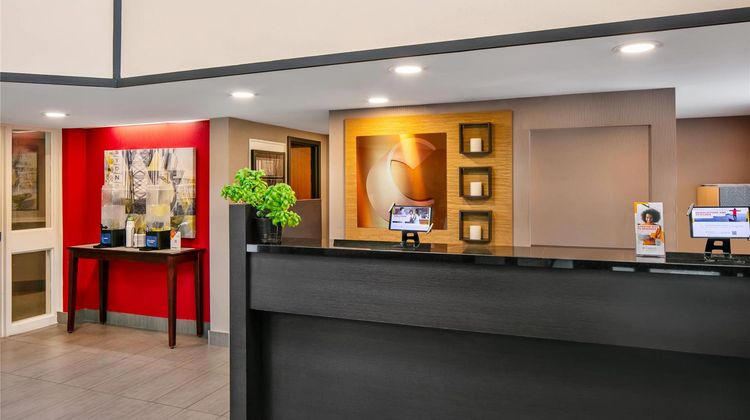Comfort Inn Sydney - Cape Breton Lobby