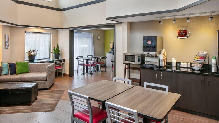 Comfort Inn Sydney - Cape Breton Lobby