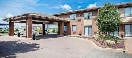 Comfort Inn Truro Exterior