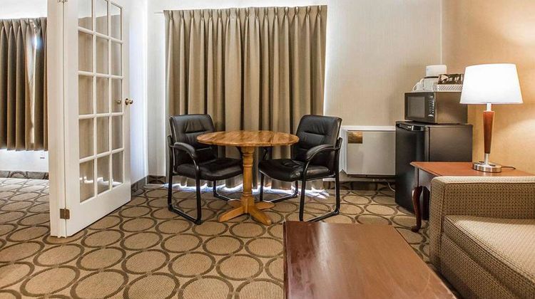 Comfort Inn Truro Room