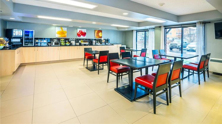 Quality Inn Barrie Restaurant
