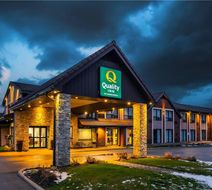 Quality Inn Barrie Exterior