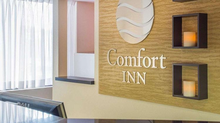 Comfort Inn Lobby