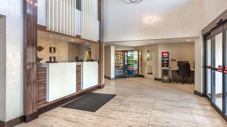 Comfort Inn Lobby