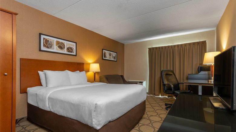 <b>Comfort Inn Cobourg Room</b>. Images powered by <a href="https://iceportal.shijigroup.com/" title="IcePortal" target="_blank">IcePortal</a>.