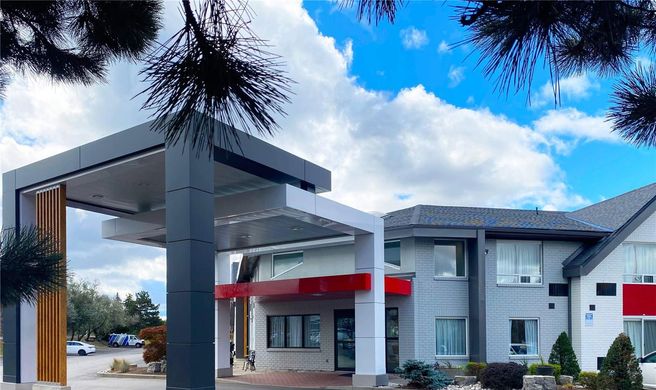 Comfort Inn Dryden Exterior