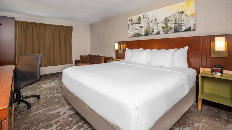 <b>Comfort Inn Dryden Room</b>. Images powered by <a href="https://iceportal.shijigroup.com/" title="IcePortal" target="_blank">IcePortal</a>.
