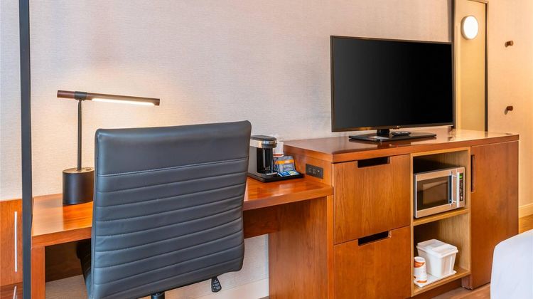 Comfort Inn Hamilton - Stoney Creek Room
