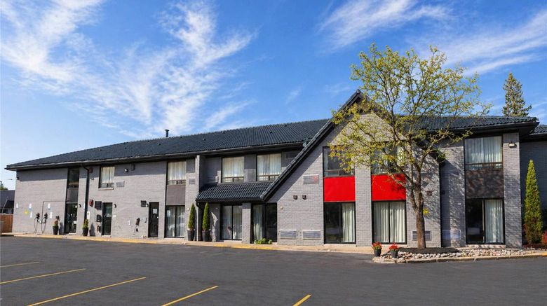 <b>Comfort Inn Exterior</b>. Images powered by <a href="https://iceportal.shijigroup.com/" title="IcePortal" target="_blank">IcePortal</a>.
