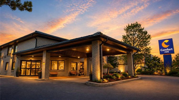 Comfort Inn Exterior