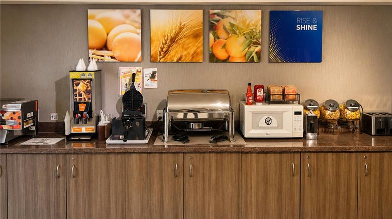 <b>Comfort Inn Restaurant</b>. Images powered by <a href="https://iceportal.shijigroup.com/" title="IcePortal" target="_blank">IcePortal</a>.