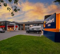 Comfort Inn Ottawa West Exterior
