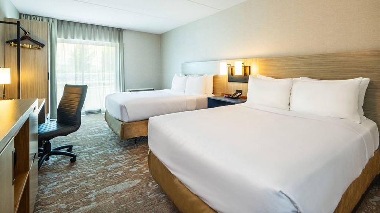 <b>Comfort Inn Kingston Room</b>. Images powered by <a href="https://iceportal.shijigroup.com/" title="IcePortal" target="_blank">IcePortal</a>.