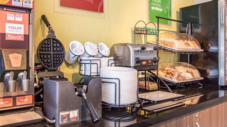 <b>Comfort Inn Restaurant</b>. Images powered by <a href="https://iceportal.shijigroup.com/" title="IcePortal" target="_blank">IcePortal</a>.