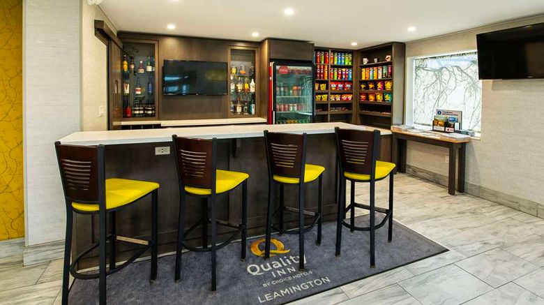 <b>Quality Inn Leamington Lobby</b>. Images powered by <a href="https://iceportal.shijigroup.com/" title="IcePortal" target="_blank">IcePortal</a>.